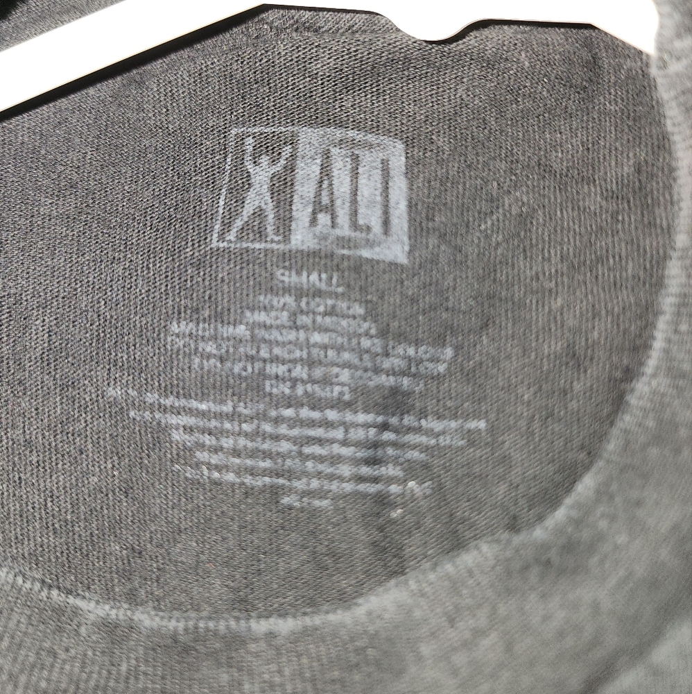 Muhammad Ali T - Picture 1 of 3